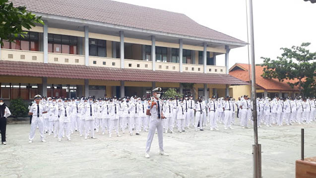 SMK NEGERI 1 KANDANGHAUR | Nesaka bisa, Nesaka Juara